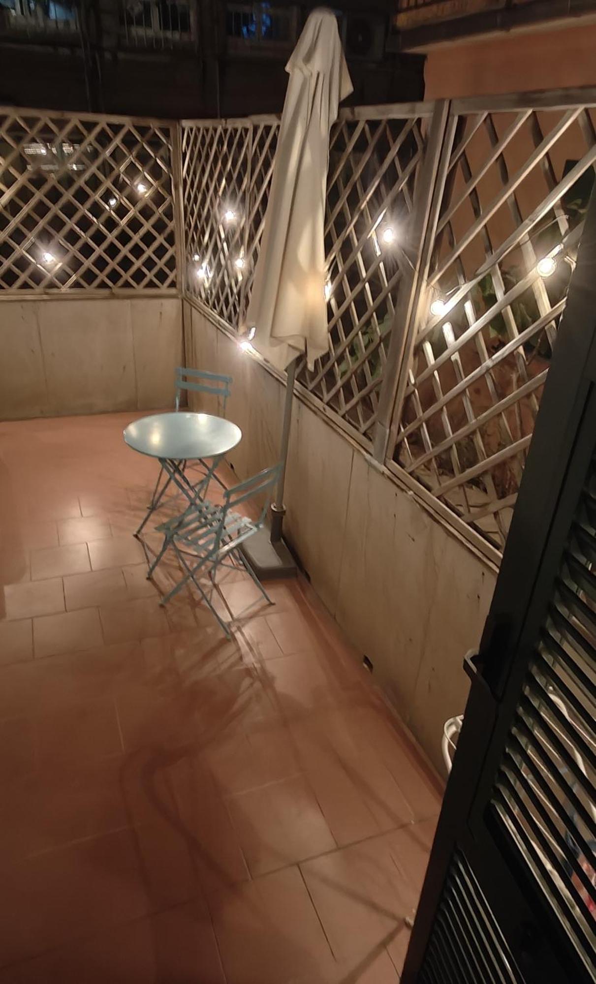 Vista sul carruggio, centro storico di Chiavari Esterno foto